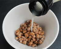 納豆やヨーグルトに